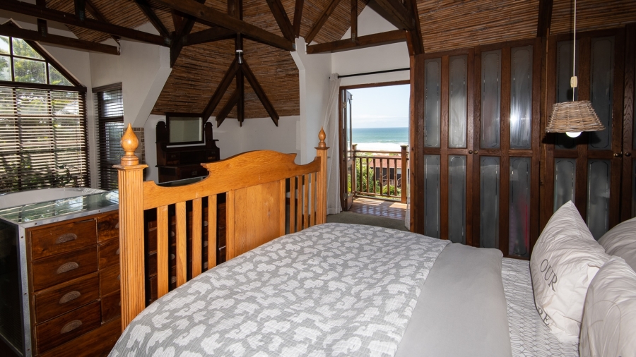 To Let 5 Bedroom Property for Rent in Southern Cross Western Cape